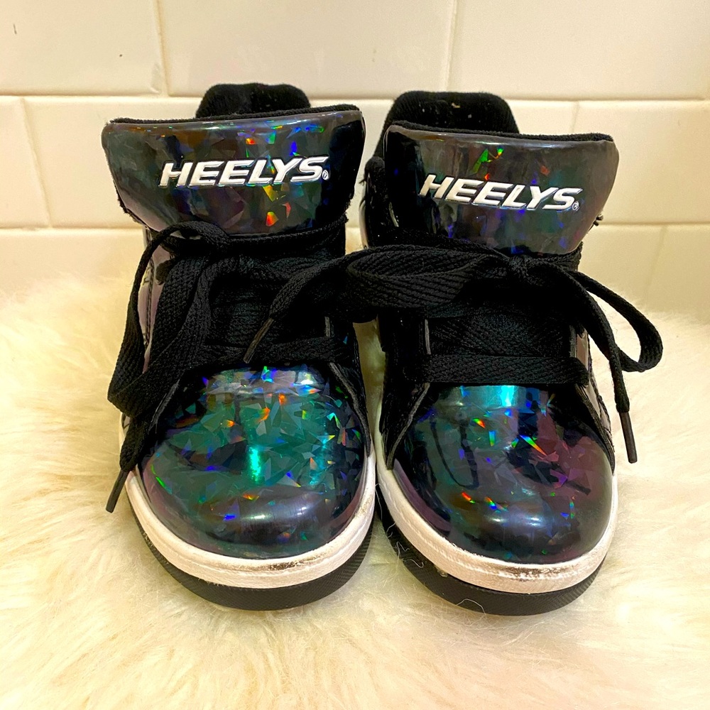 GUC Heelys. Kids size 3.5, Women’s 5